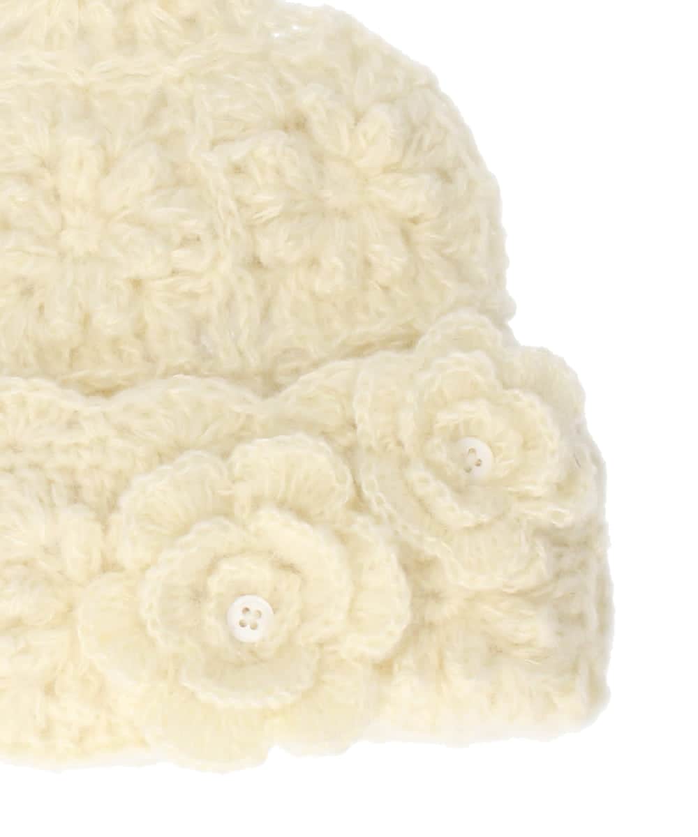 LACE WHITE
